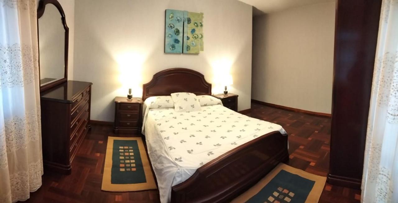 Villa Vivienda Familiar En La Ria De Vigo Santa María Esterno foto